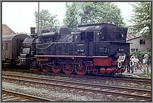 94 1292 mit dem Sonderzug in Grenzhammer