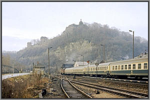 D 301 vor den Dornburger Schl�ssern