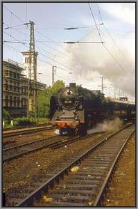 62 015 verl�sst Erfurt Hbf