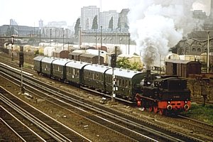 74 1230 bei Warschauer Stra�e