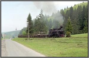 764 001 mit dem P-Zug zwischen Covasna und Siclau