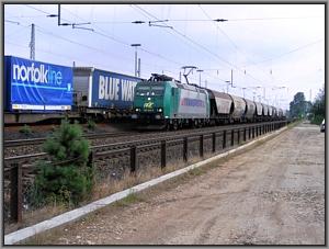 Zum Vergrößern auf das Bild klicken! Dort können Sie auch blättern und die Bildunterschriften lesen! Rail4Chem-185 543 in Köln-Kalk Nord