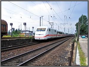 Zum Vergrößern auf das Bild klicken! Dort können Sie auch blättern und die Bildunterschriften lesen! 402 016 in Köln-Kalk Nord