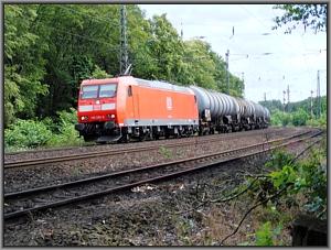 Zum Vergrößern auf das Bild klicken! Dort können Sie auch blättern und die Bildunterschriften lesen! 185 156 bei Gremberg Nord