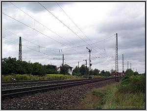 Zum Vergrößern auf das Bild klicken! Dort können Sie auch blättern und die Bildunterschriften lesen!