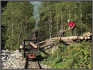 Rampenverlad mit Hand