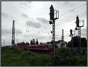 151 002 mit KT 43250 in Mainz-Mombach
