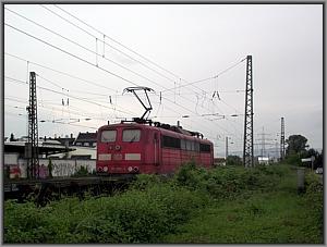 151 002 mit KT 43250 in Mainz-Mombach