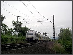 460 004 als DPN 25335 an der Schiersteiner Br�cke