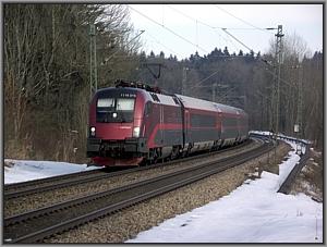 �BB-1116 215 mit RJ 162 zwischen Prien und Bad Endorf