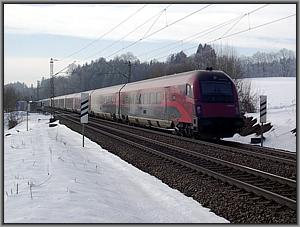 �BB-1116 215 mit RJ 162 zwischen Prien und Bad Endorf