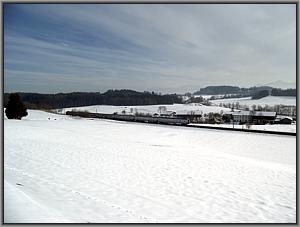 IC 2083 zwischen Bad Endorf und Prien