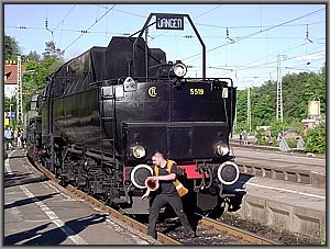 Zum Vergrößern auf das Bild klicken! Dort können Sie auch blättern und die Bildunterschriften lesen! CFL-5519 in Heigenbrücken