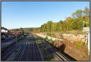 Zum Vergrößern auf das Bild klicken! Dort können Sie auch blättern und die Bildunterschriften lesen! Bahnhof Burgsinn