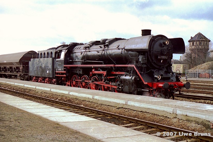 44 1093 in Weida